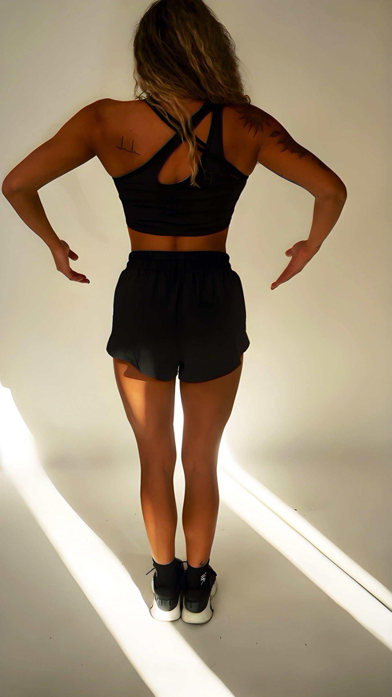 Criss Cross sports bra