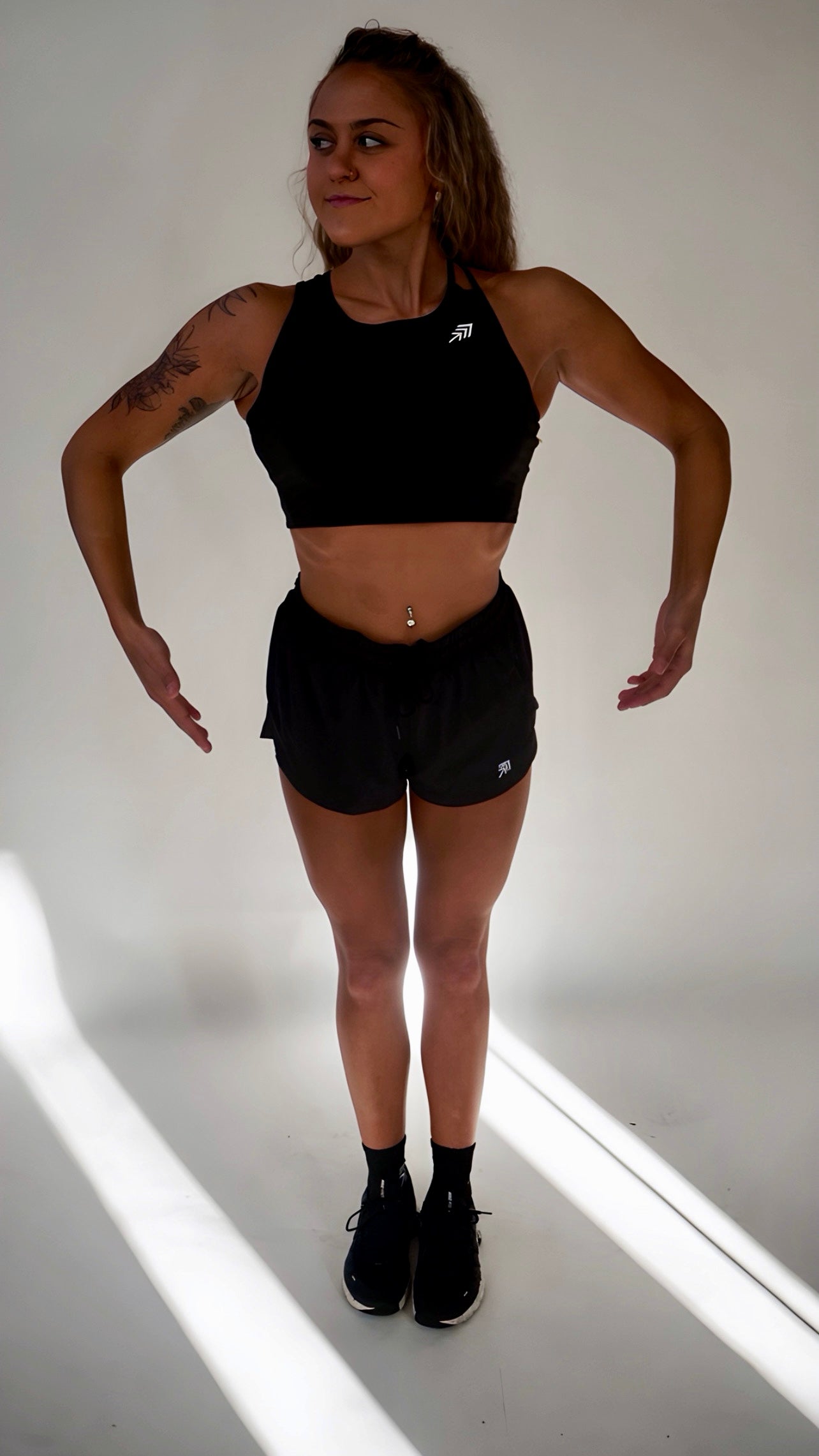 Criss Cross sports bra